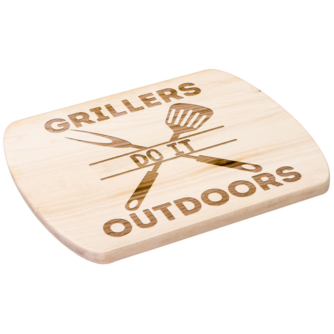 Grillers_Do_It_Outdoors_Wood_Cutting_Boa_Light_H_Angle_Mockup.png